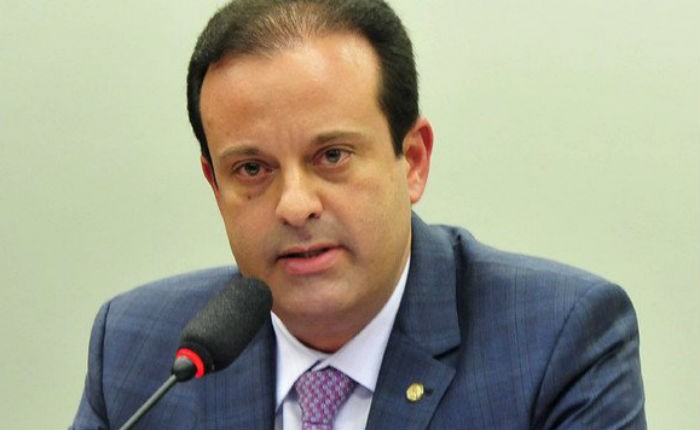 Witzel exonera André Moura, secretário da Casa Civil do Rio de Janeiro