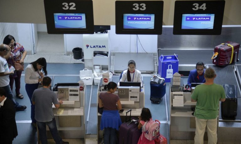 Senado aprova MP do setor aéreo que garante despacho gratuito de bagagens