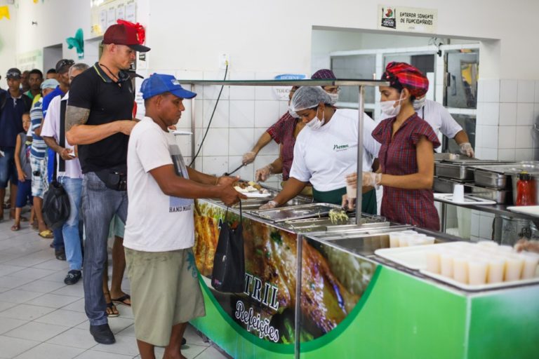 Restaurante Padre Pedro passa a ofertar refeição em ‘quentinhas’