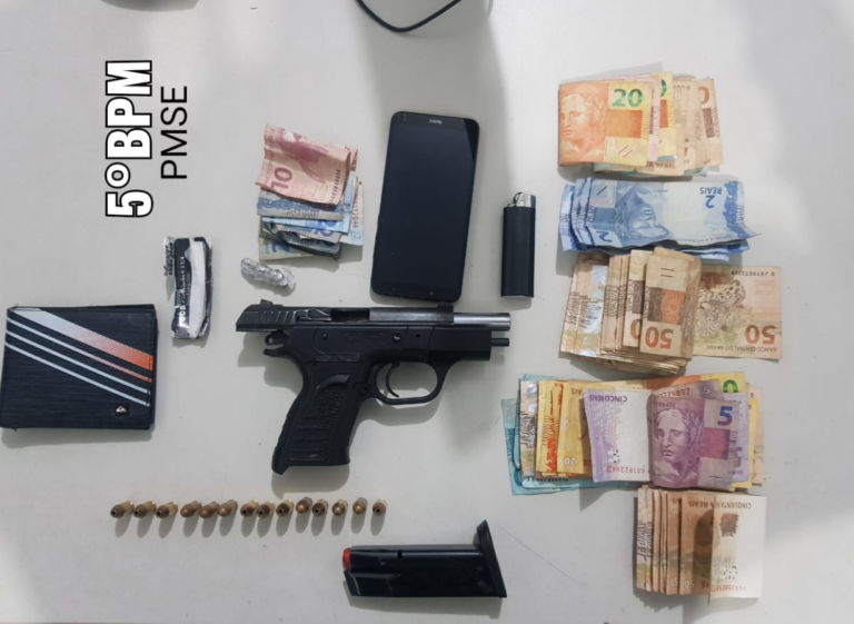Trio é preso com arma, munições e dinheiro