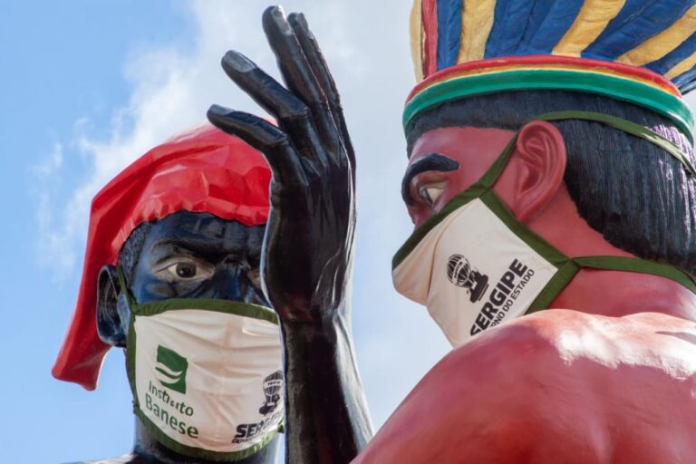 Grupo Banese distribui máscaras na capital