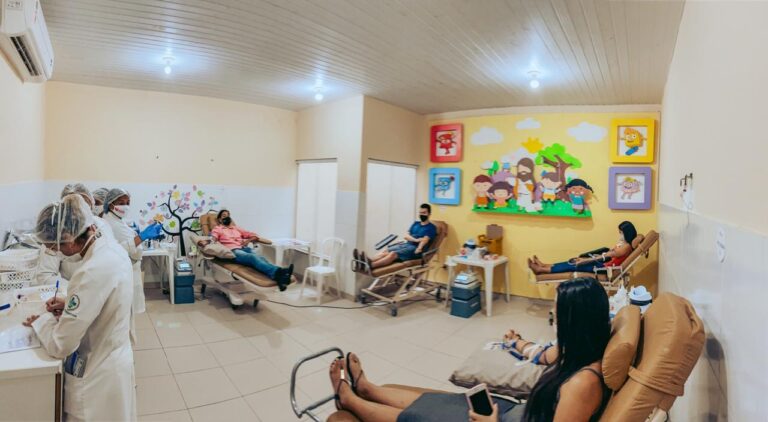 IEQ realiza ação para captar doadores de sangue