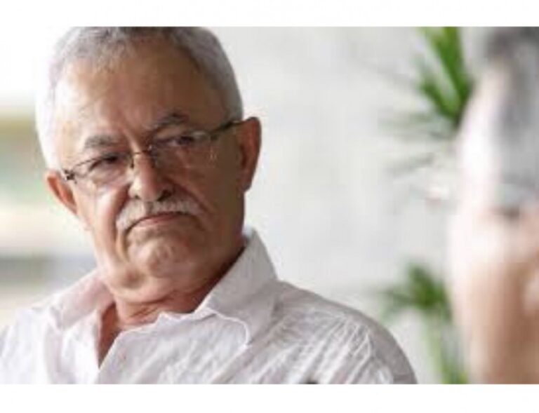 Jornalista e poeta Amaral Cavalcante morre aos 73 anos