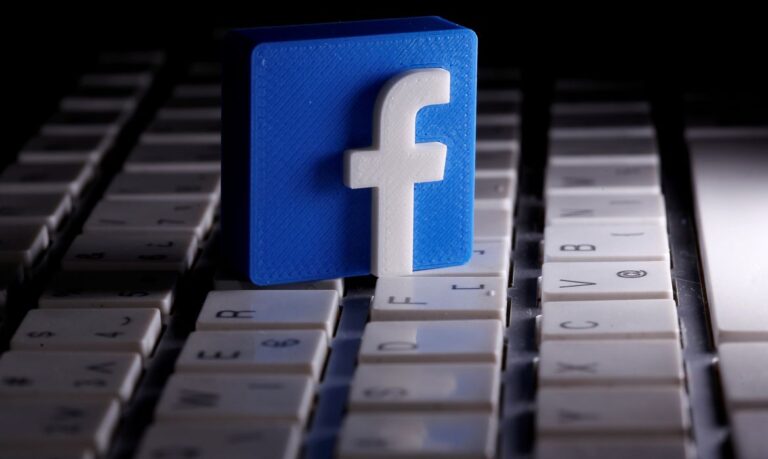 Facebook remove postagem de Trump por desinformação sobre covid-19