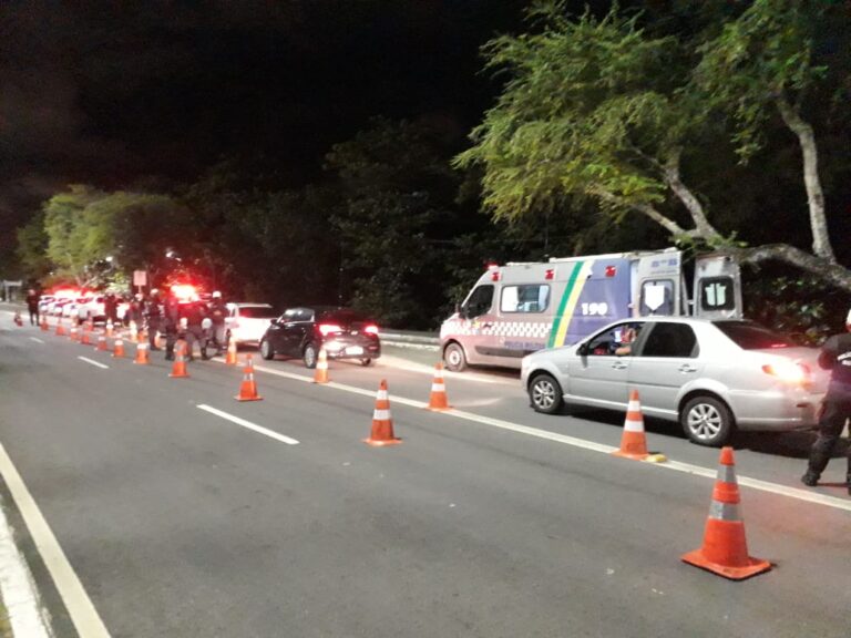 CPTran autua cinco motoristas por embriaguez ao volante