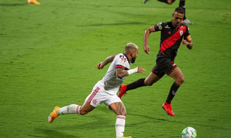 Atlético-GO bate o Flamengo, que continua sem pontuar no Brasileiro