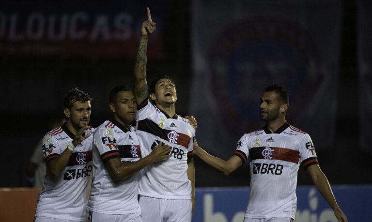 Flamengo derrota o Barcelona e encaminha classificação
