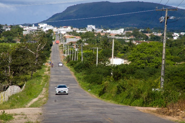 Governador assina contrato com a Caixa para construção e reforma de rodovias