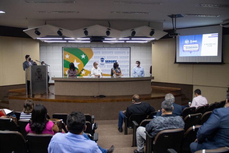 Comitê Técnico-Científico define calendário de retorno das aulas presenciais a partir de novembro