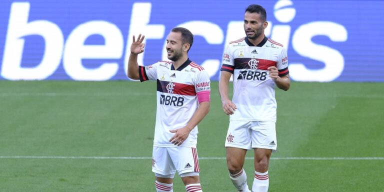 Flamengo massacra Corinthians no Itaquerão, com vitória de 5 a 1
