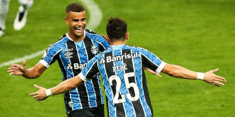 Grêmio volta a jogar bem e vence o Botafogo