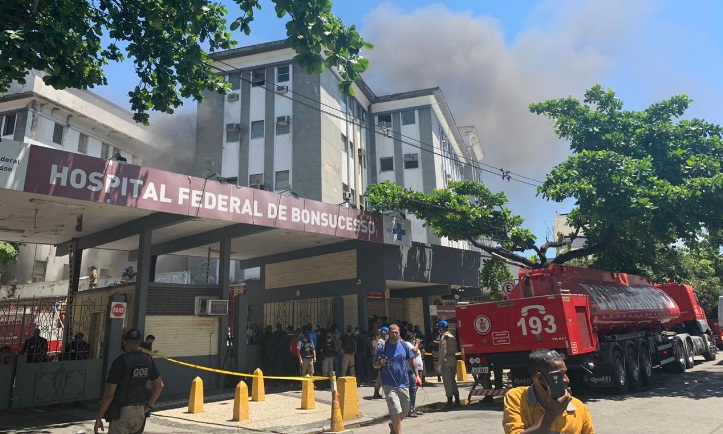 Incêndio atinge hospital federal na zona Norte do Rio; uma morte foi confirmada