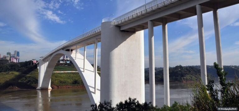 Ponte entre Brasil e Paraguai será reaberta hoje