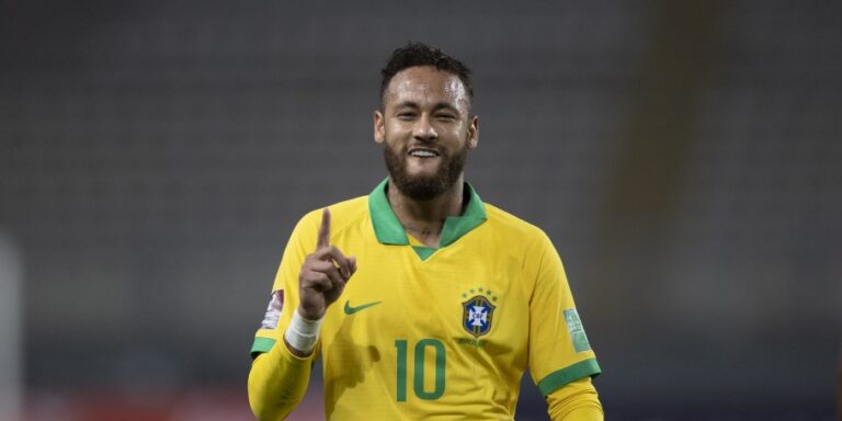 Brasil retoma topo do ranking e Fifa define potes do sorteio da Copa