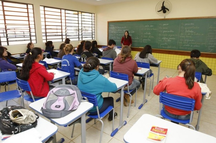 Justiça indefere pedido do Sintrase e mantém retomada das aulas presenciais na rede pública