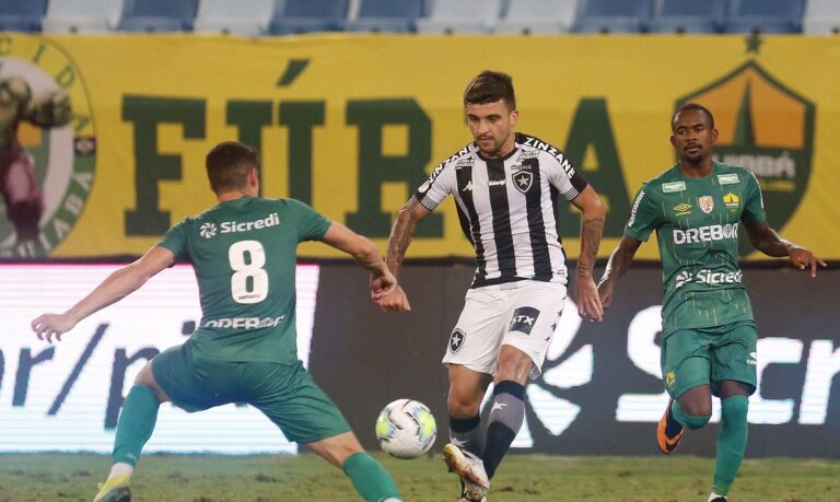 Cuiabá empata com o Botafogo e avança na Copa do Brasil
