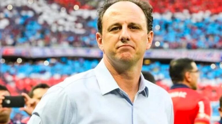 Rogério Ceni deixa o Fortaleza para ser o novo técnico do Flamengo