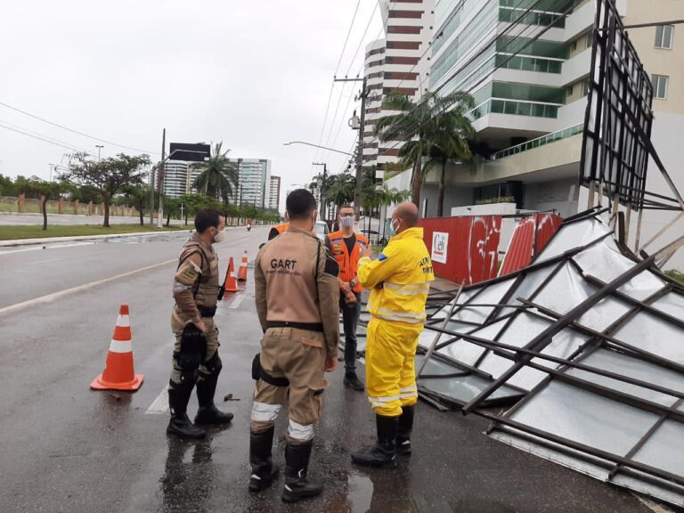 Prefeitura de Aracaju monitora impactos da chuva intensa na capital