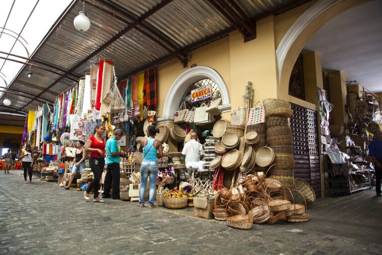 Turismo volta a aquecer e deve gerar 81,7 mil vagas na alta temporada