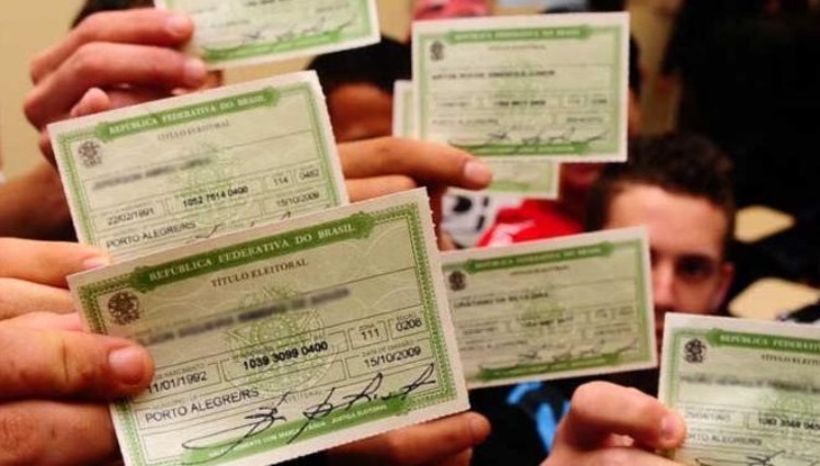 Mais de 400 mil eleitores voltam às urnas para escolher o prefeito que vai administrar Aracaju pelos próximos 4 anos
