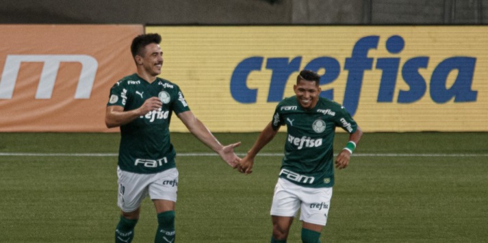 Em casa, Palmeiras bate Bahia por 3 a 0