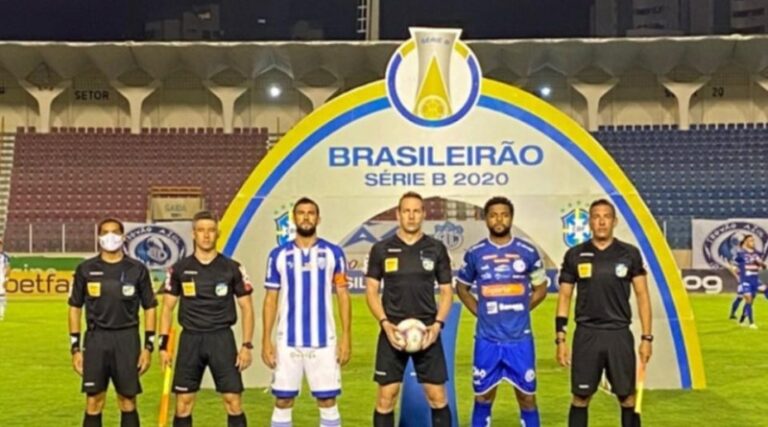 Confiança perde por 5 a 1 do CSA na Arena Batistão