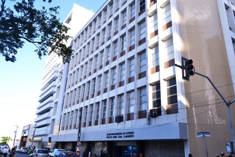 Concurso de auditor de tributos da Semfaz acontece no domingo