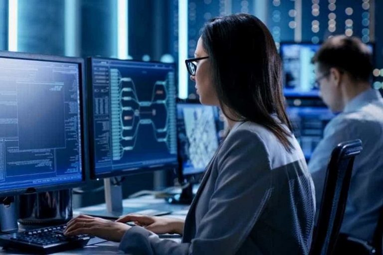 Datainfo tem mais de 100 vagas disponíveis para TI