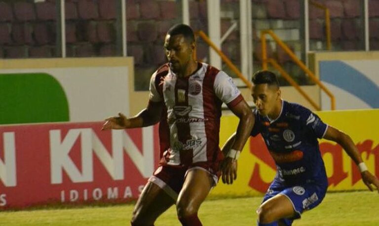 Confiança bate o Náutico e se afasta do Z-4 da Série B