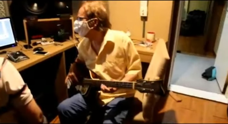 Sem gravar álbum de inéditas desde 2004, Beto Guedes mostra nova música
