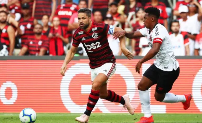 Brasileirão: de olho no título, Flamengo encara Athletico em Curitiba