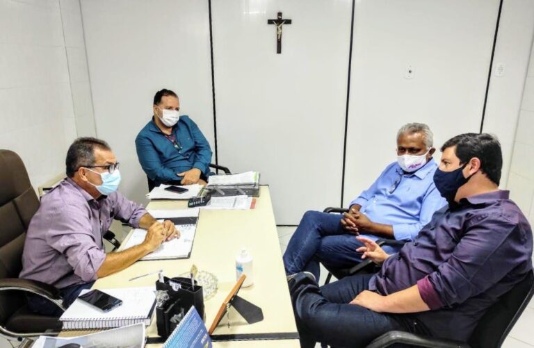João Marcelo vai destinar emenda para ampliação da maternidade