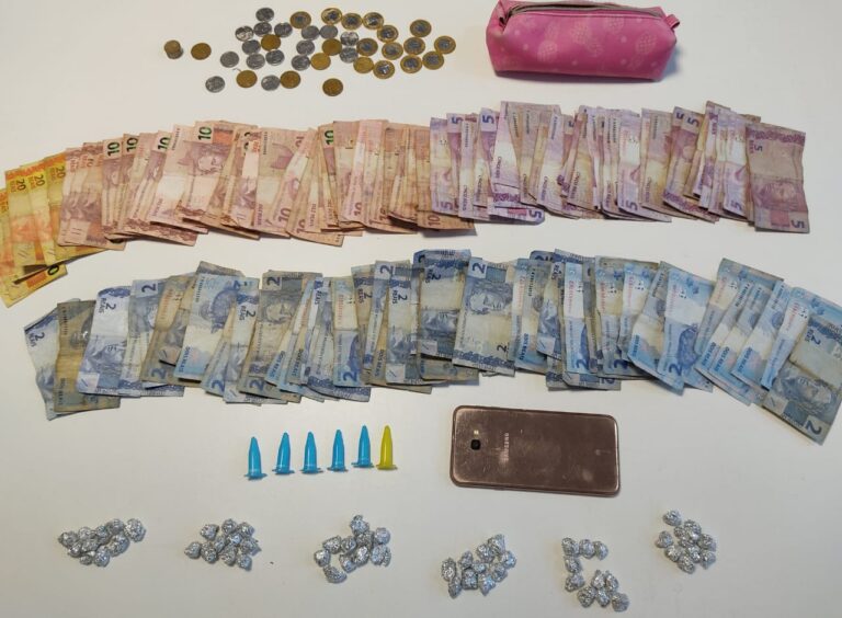 Suspeita de tráfico é presa em Itabaiana