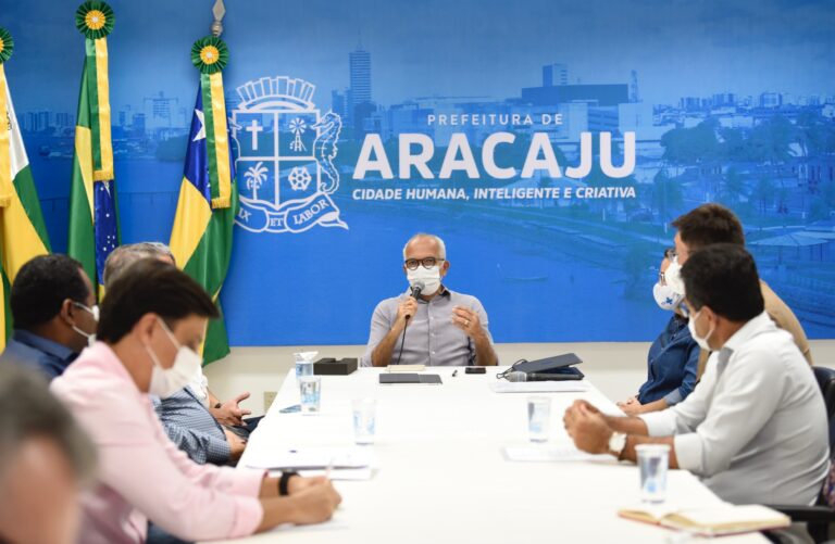 Prefeitura anuncia que vai seguir determinações do Estado sobre novas medidas restritivas