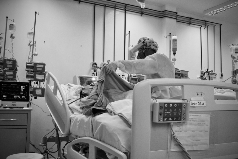 Hospital Universitário volta a atender pacientes com Covid-19