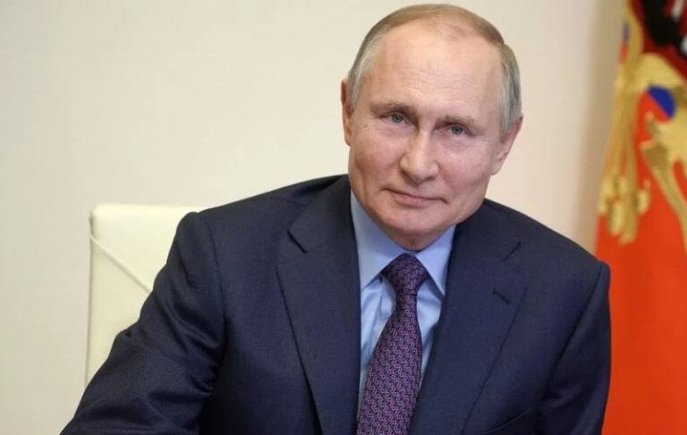 Deputados russos autorizam Putin a se apresentar a mais dois mandatos
