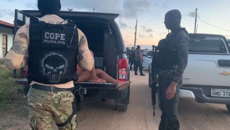 Cope prende três em flagrante por envolvimento em explosão no Banco do Brasil de Pacatuba