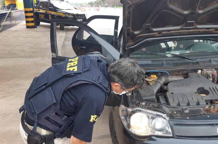 PRF/SE dá dicas para prevenir roubo de veículos e ações de golpistas