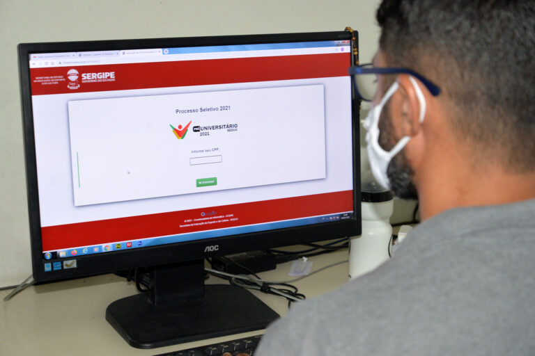 Pré-universitário do estado tem inscrições prorrogadas