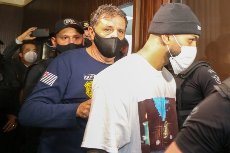 Polícia estoura cassino de luxo na zona sul de São Paulo