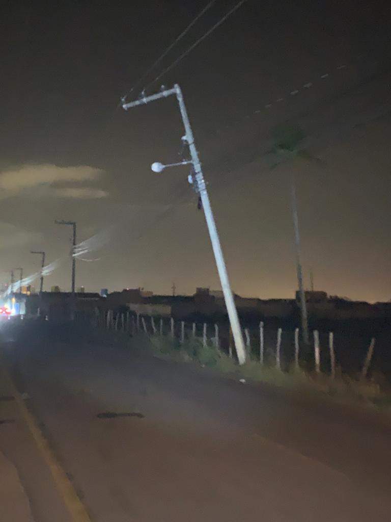 Período de chuvas aumenta ocorrências de acidentes com postes