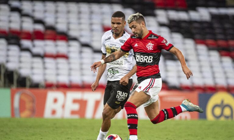 Flamengo e Volta Redonda começam disputa por vaga na final
