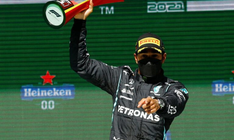 Hamilton vence GP de Portugal e amplia liderança na F1