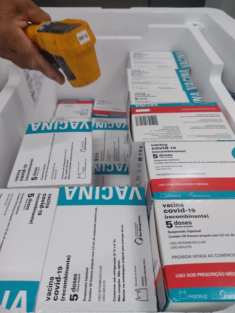 Sergipe recebe mais de 11 mil vacinas da Coronavac para aplicação da 2ª dose