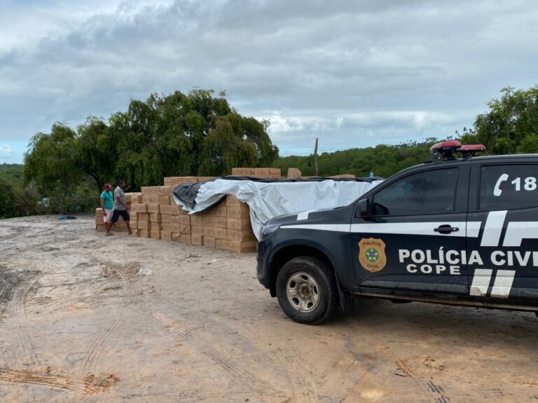 Polícia apreende carga de cigarros contrabandeados avaliados em R$10 milhões