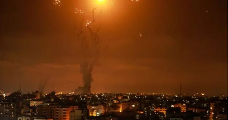 Conflito mais intenso em anos deixa alto número de mortes em Gaza e Israel