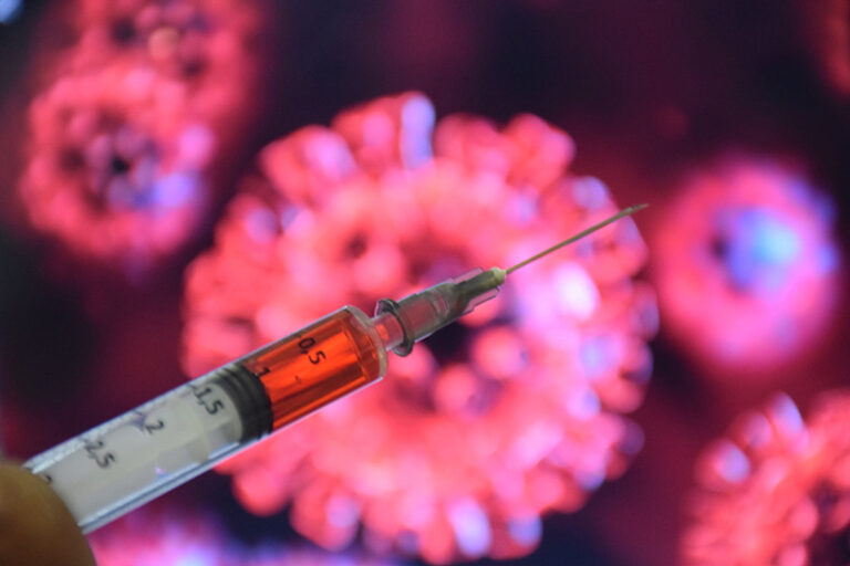 Países que combateram covid cresceram mais, indica ranking