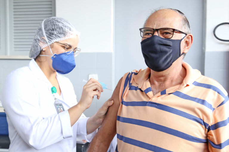 Médica infectologista destaca importância da imunização contra a influenza