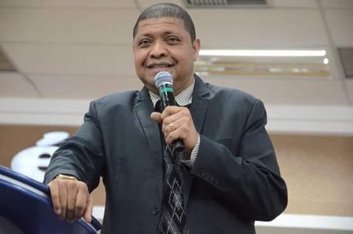 Bispo Vanderley Santiago, irmão do apóstolo Valdemiro Santiago, morre de covid-19