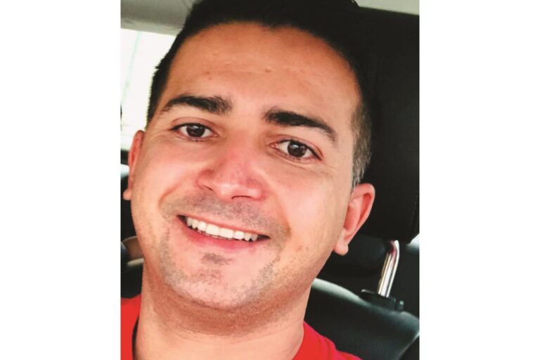 Programa de Pós-Graduação em Economia homenageia estudante morto em assalto
